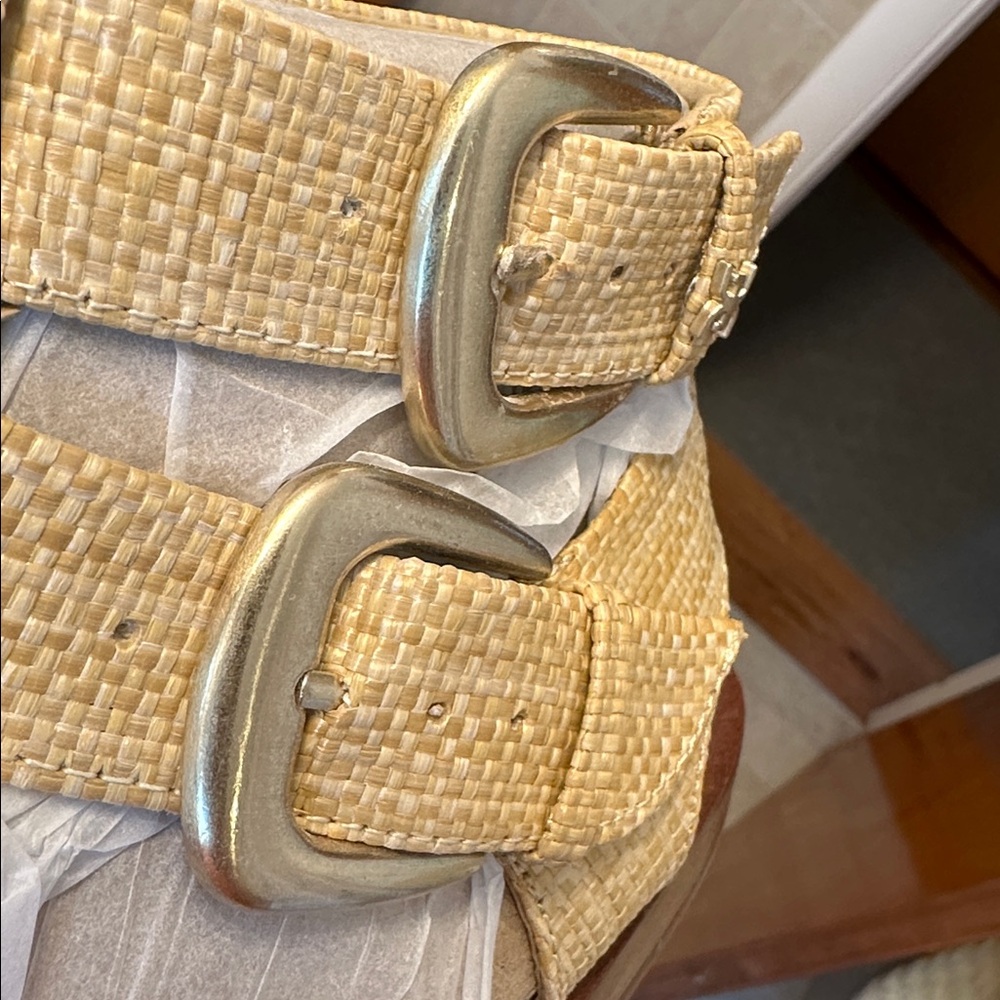 New Sam Edelman Beige Woven Gladiator Sandals NWT - Picture 10 of 16